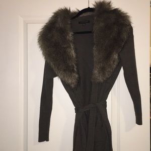 Cardigan with removable fur